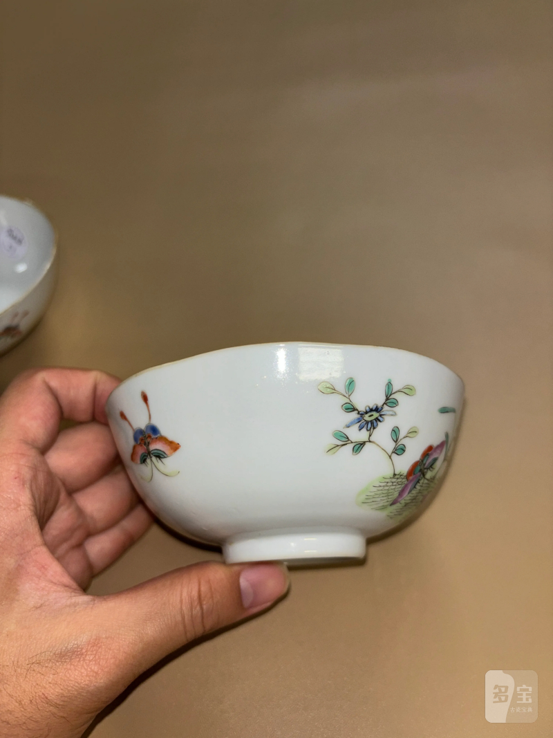 清光绪 粉彩蝶恋花纹碗一组四件 - 图17